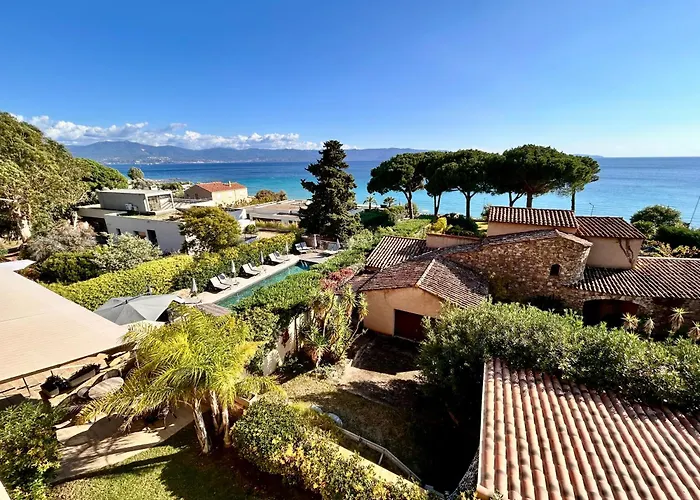 Hotel La Pinede Ajaccio 